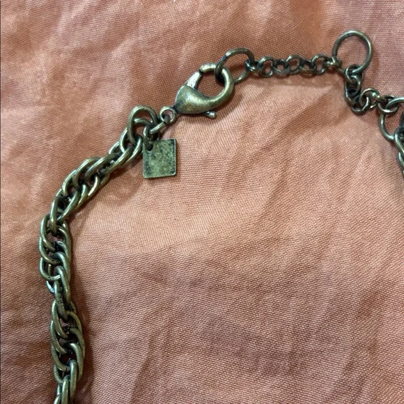 Banana Republic Statement Necklace - Picture 3 of 3